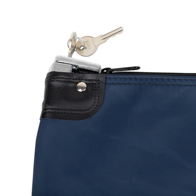 Laminated NYLON HIPAA LOCKING COURIER BAGES WITH CARDHOLDER - 19W X 15H - Siap untuk kapal