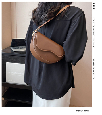 Fashion Premium tas kecil baru satu bahu bawah lengan retro semua-dalam-satu tas sadel