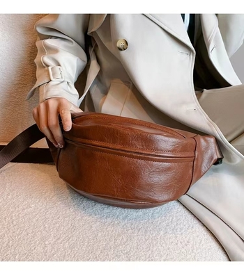 Tas dada unisex ultra ringan warna padat sederhana Tas crossbody pria tas bahu