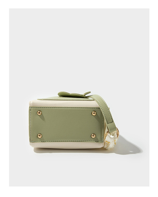 Summer Fresh All-Match Bag Fashion Wanita Trend Canggih Sensasi Desain Niche Crossbody Bucket Bag Populer tahun ini