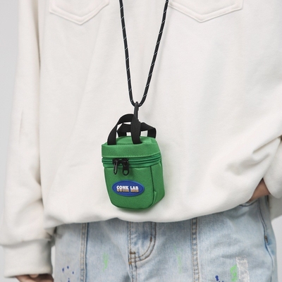 EARPHONE BAG HANGING NECK MINI MOIN BURSA KARTA BAG KEY BAG KOSO KOSO KOSO BAG MODE Pria DEKORASI BAG HANGING kecil