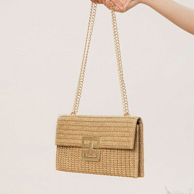 NEW HOLIDAY WIND MULTI-LAYER CHAIN CLAMSHELL LOCK STRAW BAG BAG BAG BAG BORNER BAG Wanita