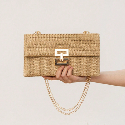 NEW HOLIDAY WIND MULTI-LAYER CHAIN CLAMSHELL LOCK STRAW BAG BAG BAG BAG BORNER BAG Wanita
