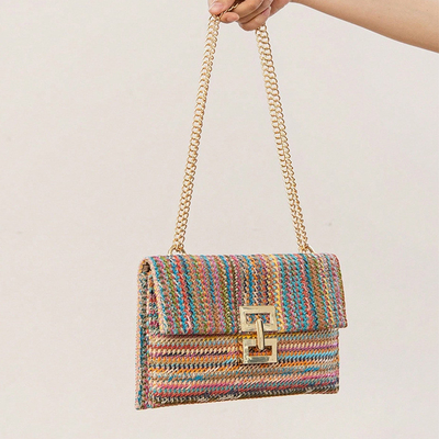 NEW HOLIDAY WIND MULTI-LAYER CHAIN CLAMSHELL LOCK STRAW BAG BAG BAG BAG BORNER BAG Wanita