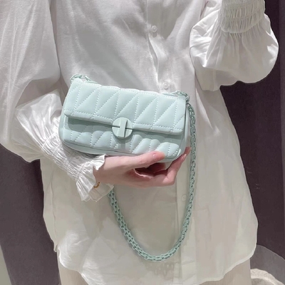 2024 Spring/SUMMER NEW HIGH-grade TEXTURE tas kecil wanita berlian rantai bahu tas bawah lengan