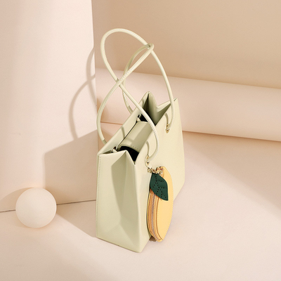 2024 BAG BARU FASHION ONE-SHOULDER Wanita semua ketiak BAG SQUARE kecil NICHE DESIGN SENSE RETRO crossbody BAG Wanita