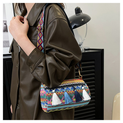 FASHION CINESE NATIONAL STYLE KERUJUKAN KERUJUKAN KERUJUKAN KERUJUKAN KERUJUKAN KERUJUKAN