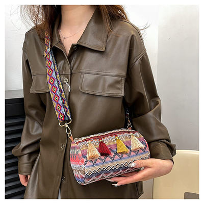FASHION CINESE NATIONAL STYLE KERUJUKAN KERUJUKAN KERUJUKAN KERUJUKAN KERUJUKAN KERUJUKAN