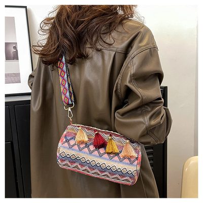 FASHION CINESE NATIONAL STYLE KERUJUKAN KERUJUKAN KERUJUKAN KERUJUKAN KERUJUKAN KERUJUKAN
