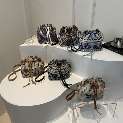NEW CHINESE NATIONAL WIND ARCHIPIT BUCKET BAG SIMPLE FASHION TREND SUMMER NEW LINEN STYLE Kelas tinggi rasa tunggal bahu