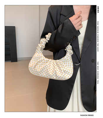 Tas Wanita TREND NEW TREND INS TREND Tas Bahu Semua-dalam-Satu Fashion Musim semi dan musim panas Tas Lipat Awan