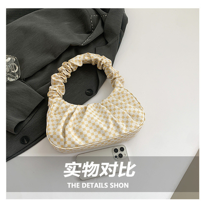 Tas Wanita TREND NEW TREND INS TREND Tas Bahu Semua-dalam-Satu Fashion Musim semi dan musim panas Tas Lipat Awan