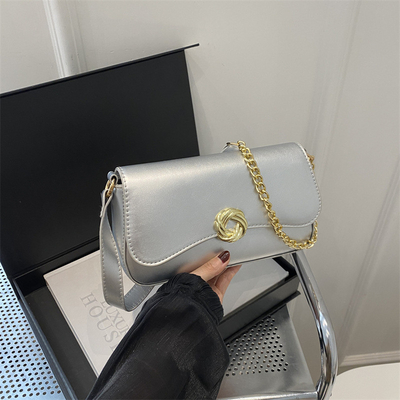 Tas kecil wanita lintas batas baru musim semi dan musim panas semua bahu tas crossbody desain nirkabel tekstur tas persegi kecil