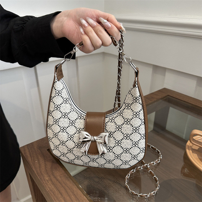 Tas lengan bawah ARC DE TRIOMPHE tas wanita musim semi dan musim panas tas bahu semua-dalam-satu tas bulan sabit senior sensing retro cross