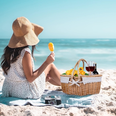 Wicker Picnic Basket dengan tutup dan pegangan Badan tenun yang kokoh dengan lapisan yang bisa dicuci untuk Paskah, Hari Ibu, berkemah di luar ruangan