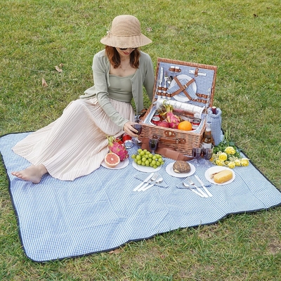 Wicker Picnic Basket dengan tutup dan pegangan Badan tenun yang kokoh dengan lapisan yang bisa dicuci untuk Paskah, Hari Ibu, berkemah di luar ruangan