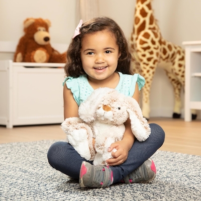 Melissa &amp; Doug Burrow Kelinci Kelinci Dipenuhi Hewan (9 inci)