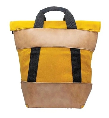 Tas Kurir Tahan Api   Made on Order Dengan hiasan kulit tuff, dasar persegi, pegangan berlengan tahan lama dan dibangun dalam kunci itu pasti produk berharga di setiap kantor, ruang surat atau gudang!
