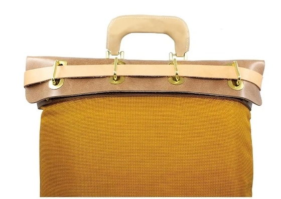Peraturan Kunci Kantong Surat Keamanan dengan Genggam dengan Genggam dibangun dengan 1350 Denier Ballistic Basket Weave Gold atau 1000 Denier yang tahan air