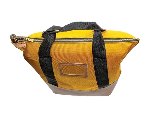 Bag Kurir Tugas Berat yang Mengunci   Made to Order Bag Kurir Tugas Berat yang Mengunci dibuat untuk keamanan maksimum! Ideal untuk memindahkan dokumen pribadi Anda, uang tunai, cek, surat, dll.