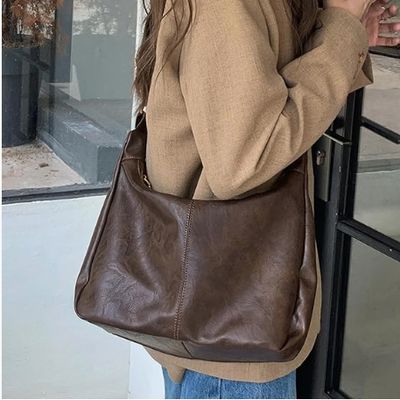 Tas Hobo untuk Wanita, Tas Bahu Kulit Vegan Lipat Ultra Lembut, Dompet Tote Bergaya