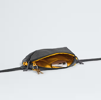 Fanny Packs bag Zippered main compartment has a secure-zip mesh pocket with a key clip