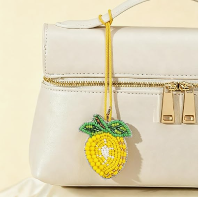 5PCS Patch Beaded Bag Charm Fruit Purse Charms for Handbags Summer Keychain 500.000 Tas Kecil Charm, Dragon Fruit Pomegranate Watermelon Orange Lemon Bag Charms, Beads And Rhinestones, Hand-Sewn