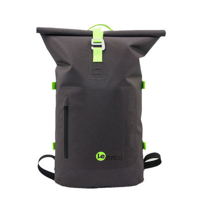 Hiking 10L Stylish Waterproof Backpack Bag Ringan PVC Tarpaulin Waterproof Backpack Bag Untuk Hiking Water Sport Bag Populer Roll Top Surfing Dry Bag Rucksack Backpack